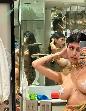 Mia Khalifa / miakhalifa nude photo #0359