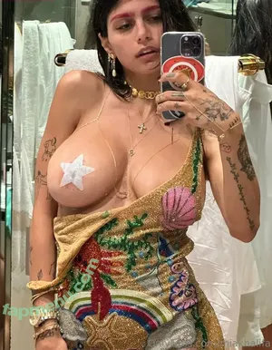 Mia Khalifa / miakhalifa nude photo #0376