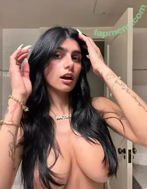 Mia Khalifa / miakhalifa nude photo #0436
