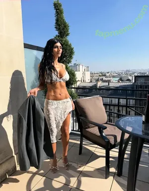 Mia Khalifa / miakhalifa nude photo #0634