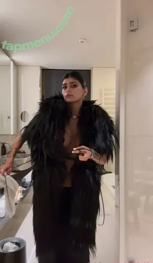 Mia Khalifa / miakhalifa nude photo #0683