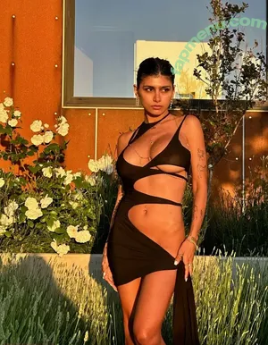 Mia Khalifa / miakhalifa nude photo #0922