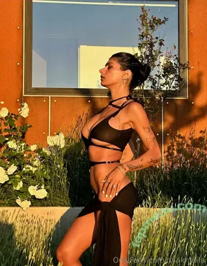 Mia Khalifa / miakhalifa nude photo #0929