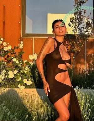 Mia Khalifa / miakhalifa nude photo #0987