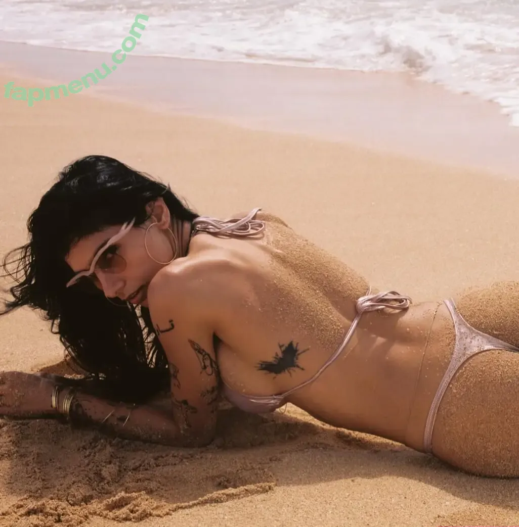 Mia Khalifa nude photo #0033 (miakhalifa)