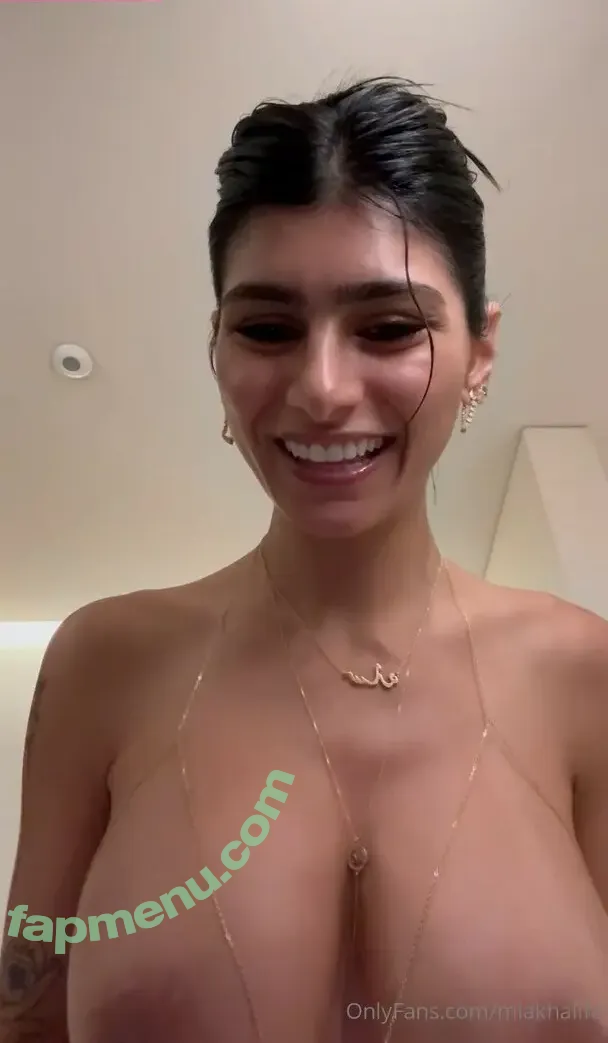 Mia Khalifa nude photo #0676 (miakhalifa)