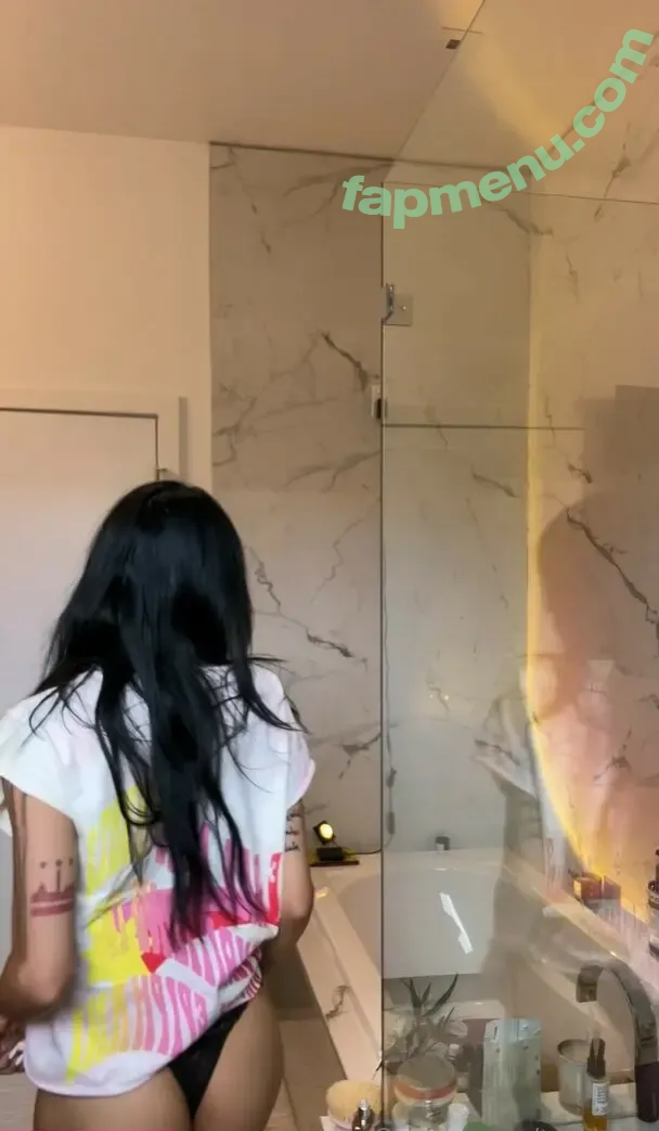 Mia Khalifa nude photo #0687 (miakhalifa)