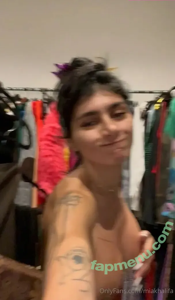 Mia Khalifa nude photo #0783 (miakhalifa)