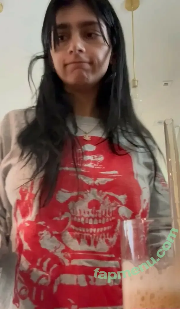 Mia Khalifa nude photo #0850 (miakhalifa)