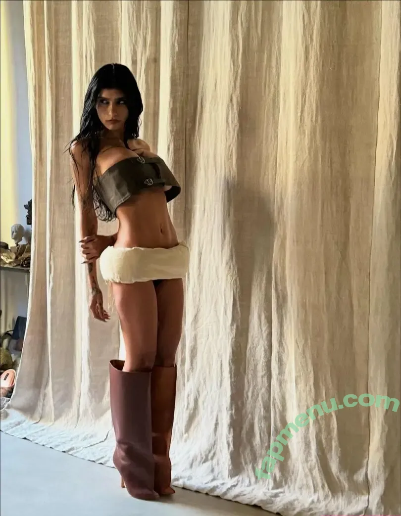 Mia Khalifa nude photo #0882 (miakhalifa)