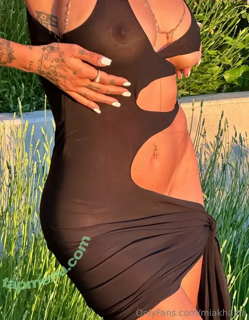 Mia Khalifa nude photo #0939 (miakhalifa)