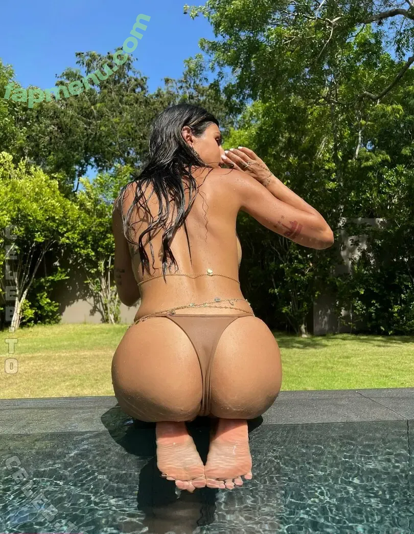 Mia Khalifa nude photo #0949 (miakhalifa)