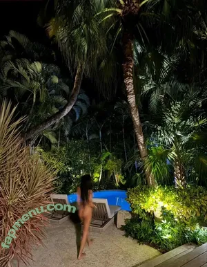 Mia Khalifa / miakhalifa nude photo #1489