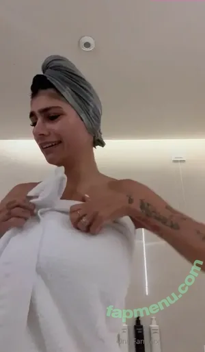 Mia Khalifa / miakhalifa nude photo #1663
