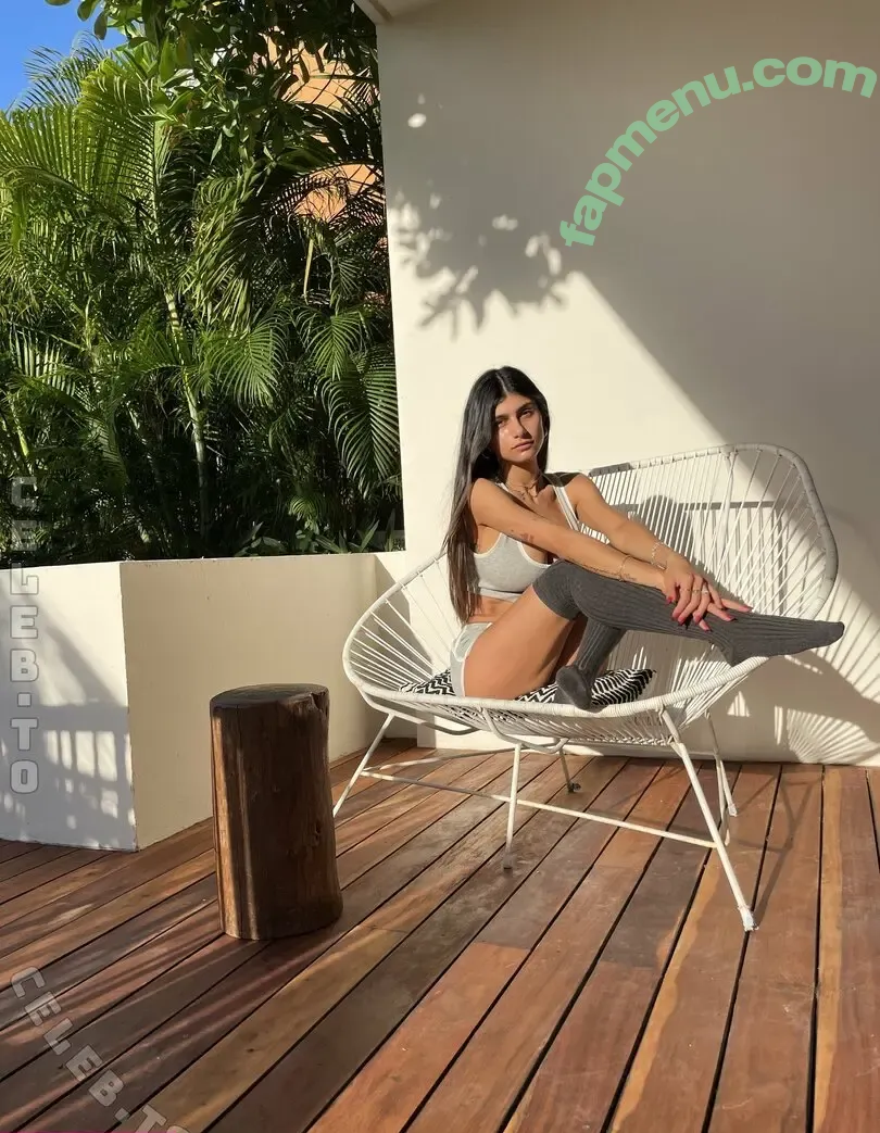 Mia Khalifa nude photo #1446 (miakhalifa)