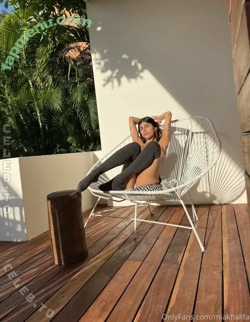 Mia Khalifa nude photo #1451 (miakhalifa)