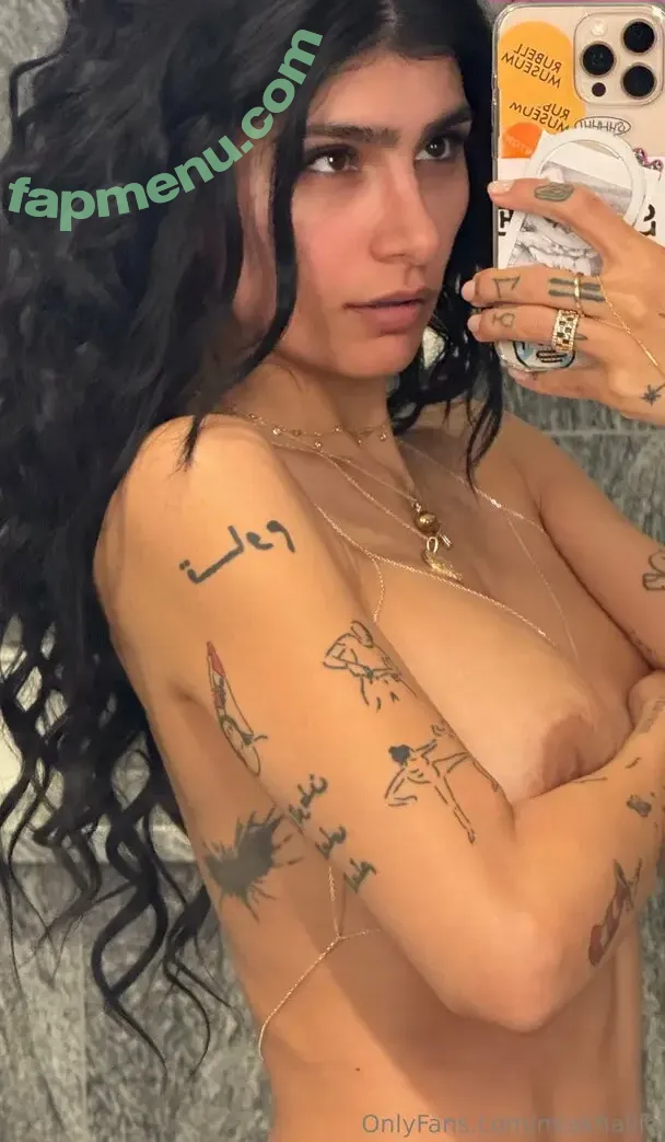 Mia Khalifa nude photo #1517 (miakhalifa)