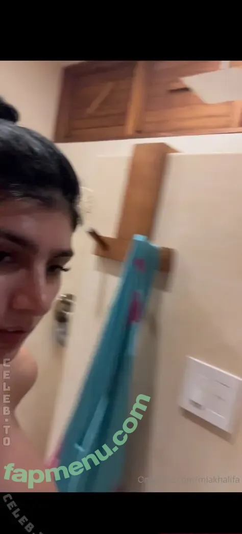 Mia Khalifa nude photo #1530 (miakhalifa)