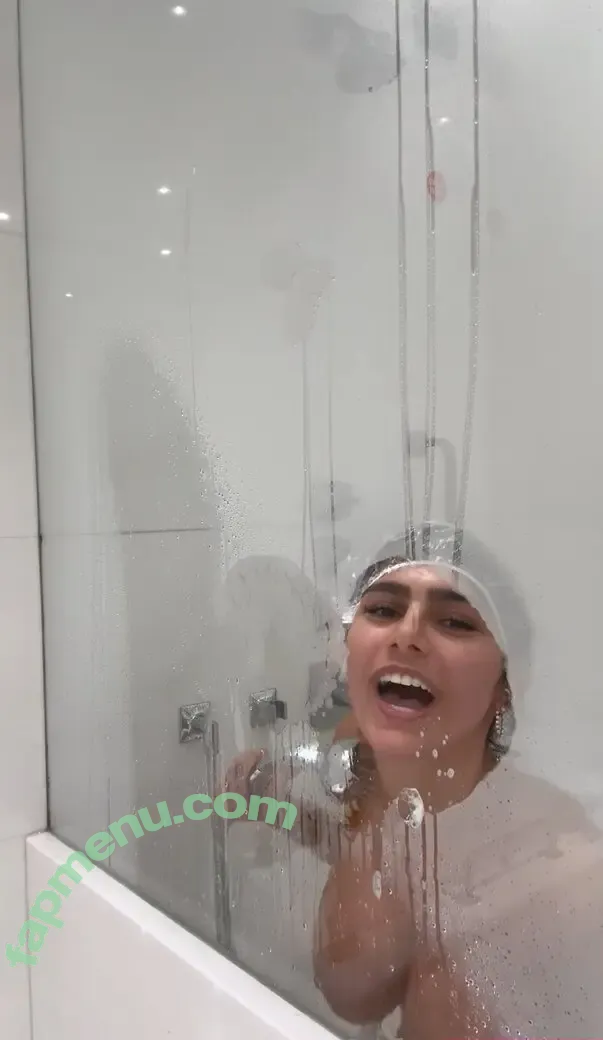 Mia Khalifa nude photo #1550 (miakhalifa)