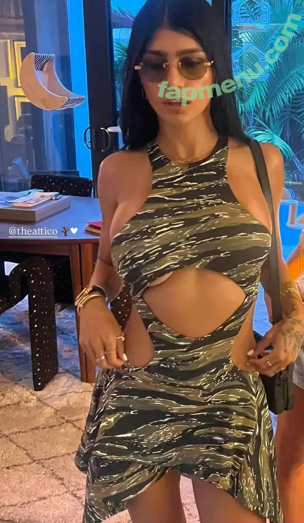Mia Khalifa nude photo #1589 (miakhalifa)