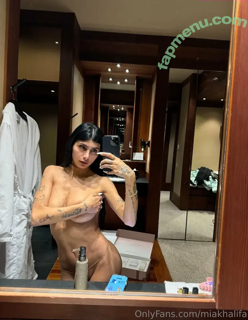Mia Khalifa nude photo #1612 (miakhalifa)