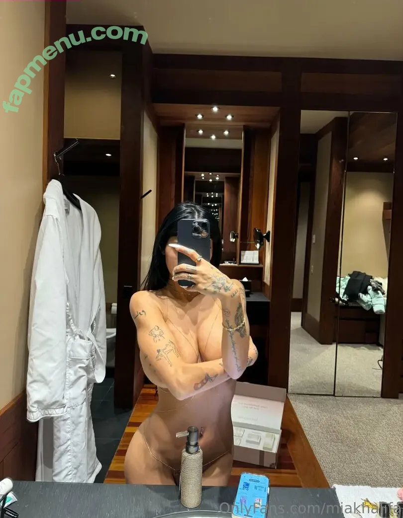 Mia Khalifa nude photo #1617 (miakhalifa)