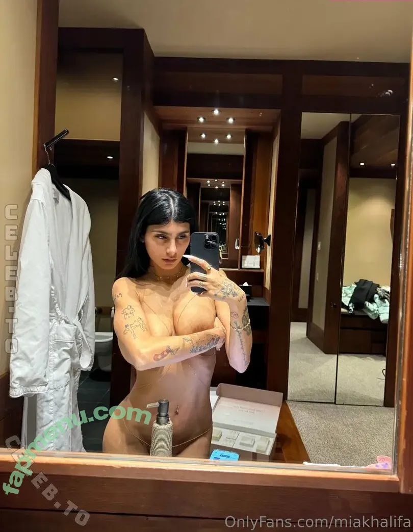 Mia Khalifa nude photo #1618 (miakhalifa)