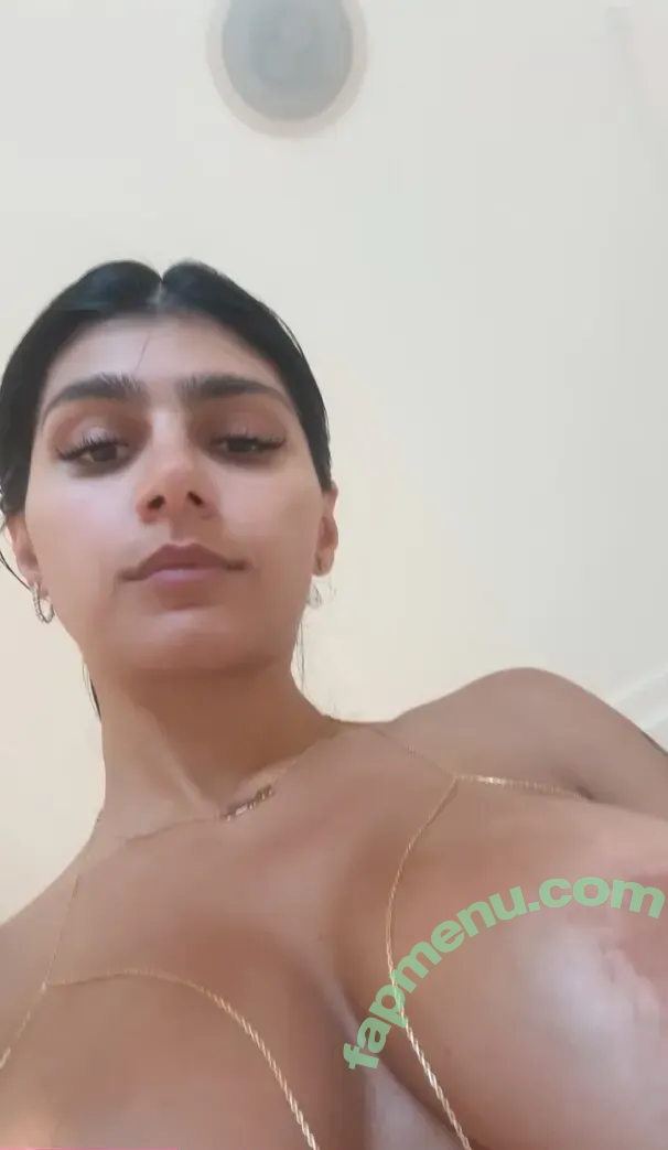 Mia Khalifa nude photo #1636 (miakhalifa)