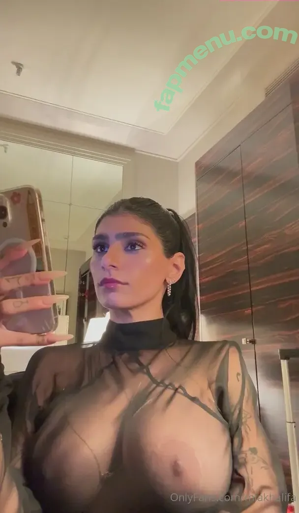 Mia Khalifa nude photo #1732 (miakhalifa)