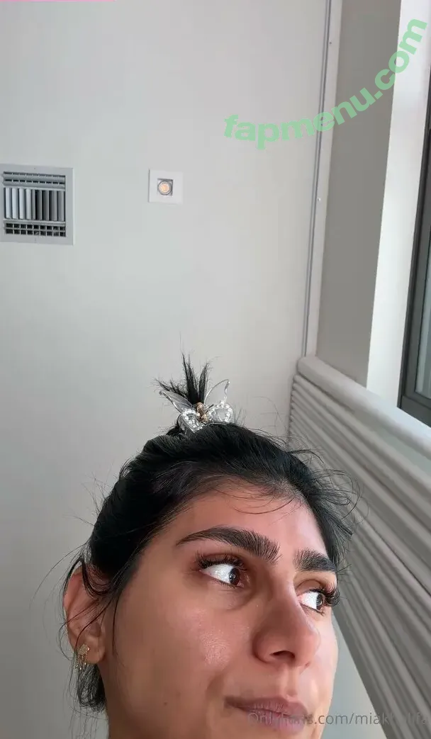Mia Khalifa nude photo #1739 (miakhalifa)