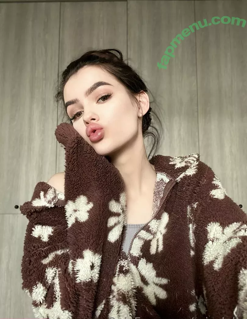 mia_lolly nude photo #0009 (mia.lolly.507)