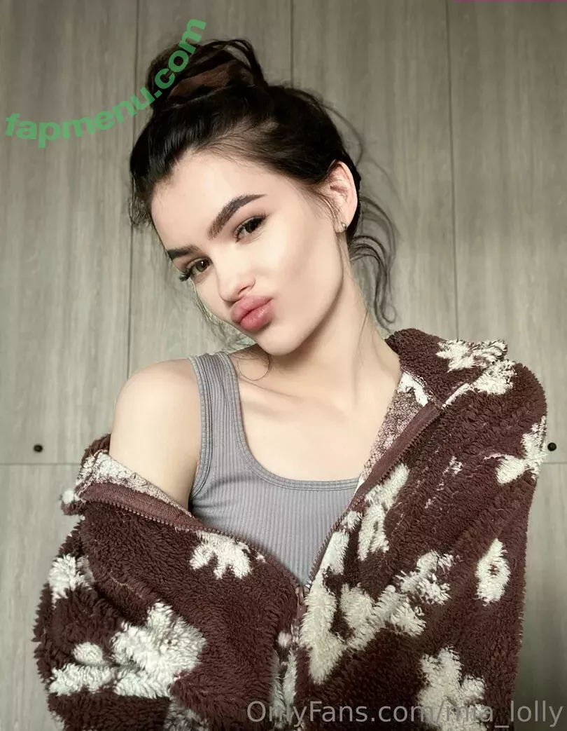 mia_lolly nude photo #0010 (mia.lolly.507)