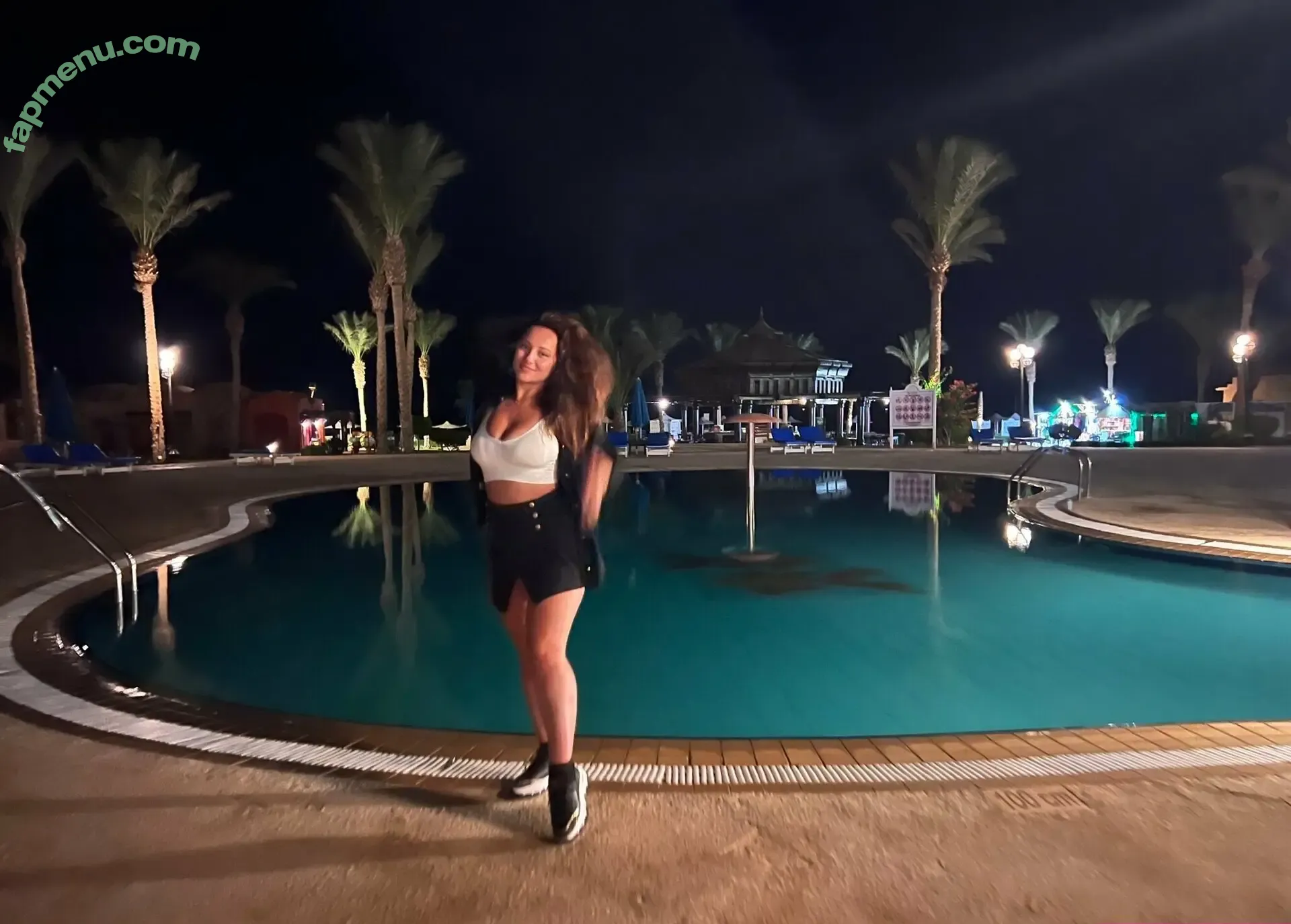 mia_love_vip nude photo #0010 (mia_love_vip)