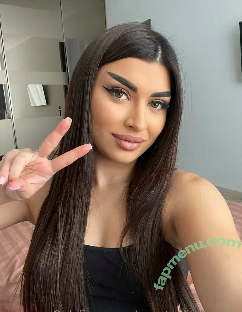 mia_maddison nude photo #0011 (mia_maddison0)
