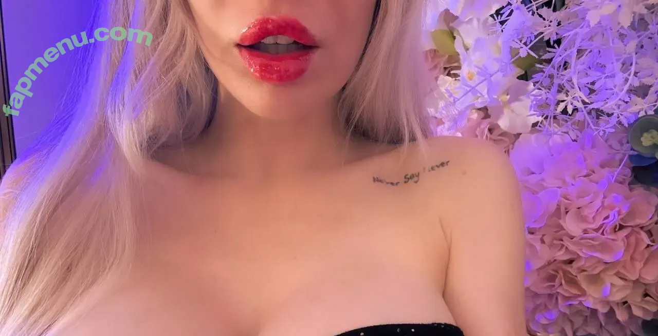 Mia Mi nude photo #0203 (mia_mi.official)