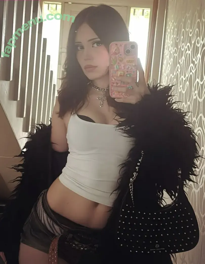 Mia Rodriguez nude photo #0144 (mia.rodriguez.z.z / miaaarodriguezzz / miarodriguezfeet)