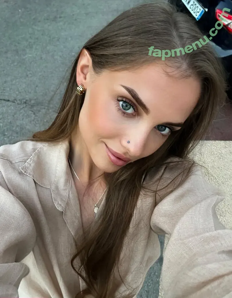 mia.schei nude photo #0023 (miaschei)