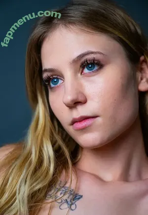 Mia Shy / Kislamina / miashy / miashyofficial / miss_mia.shy nude photo #0275