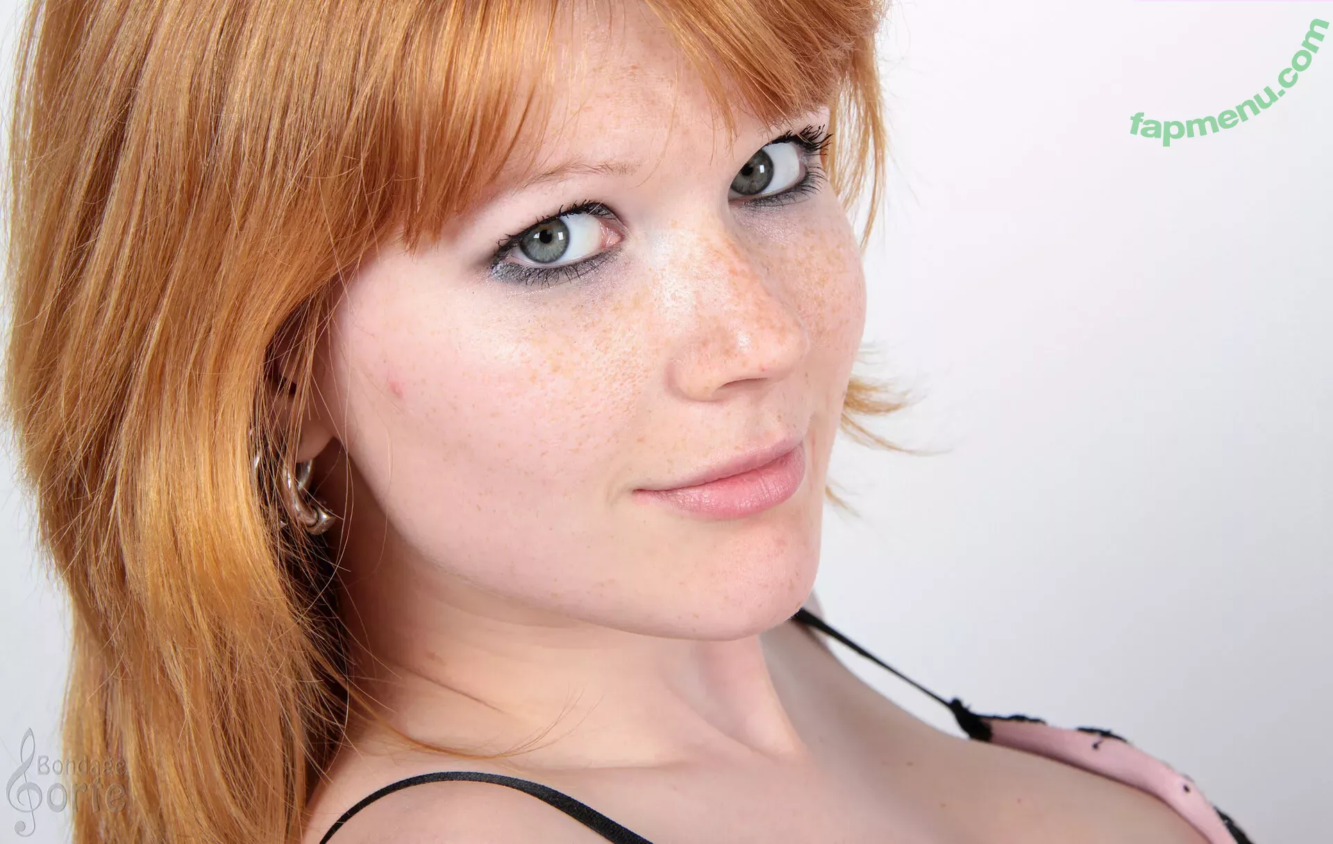 Mia Sollis nude photo #0205 (miastune)