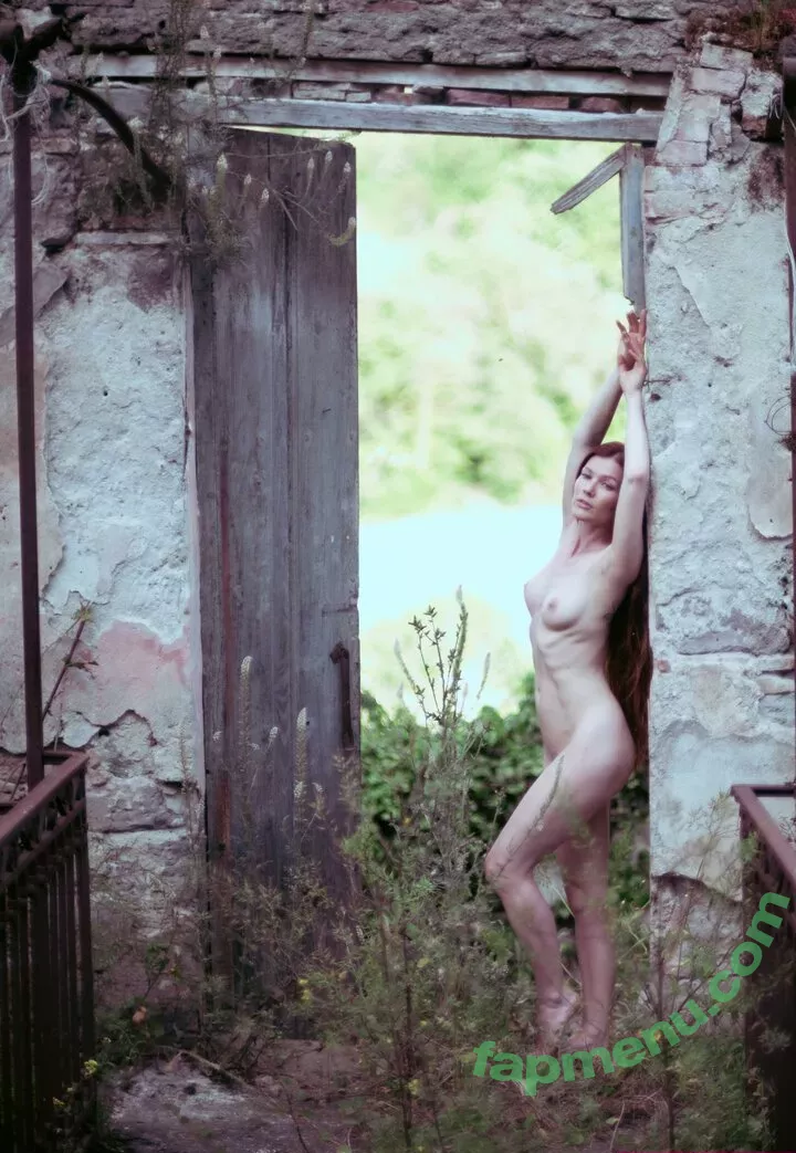 Mia Sollis nude photo #0970 (miastune)