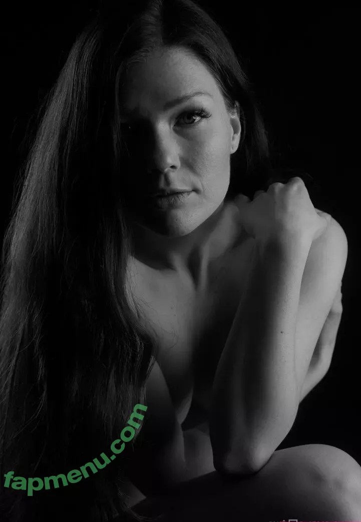 Mia Sollis nude photo #1079 (miastune)