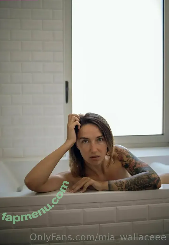 mia_wallaceee nude photo #0021 (mia.wallaceee)