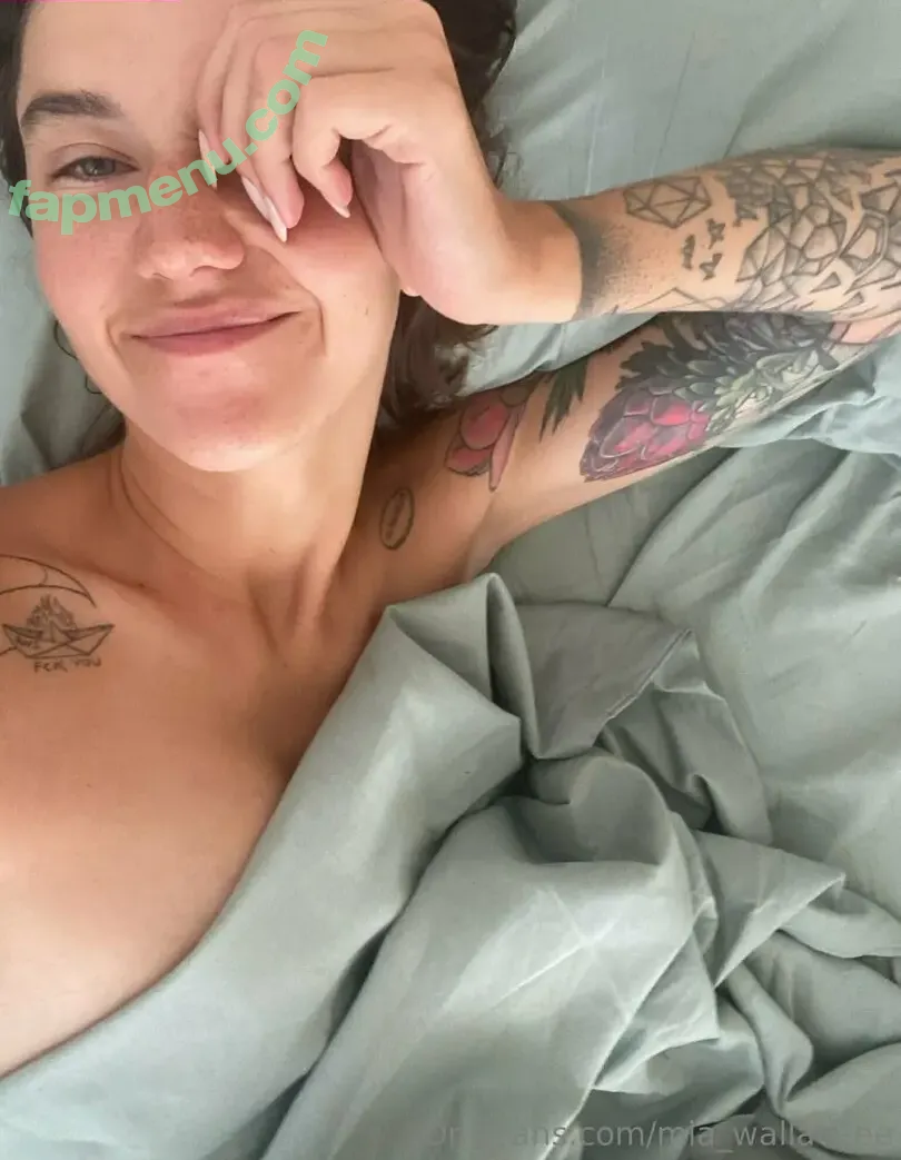 mia_wallaceee nude photo #0023 (mia.wallaceee)