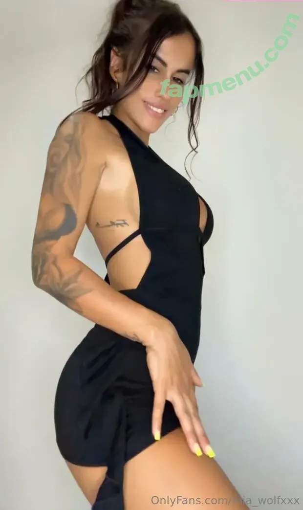 mia_wolfxxx nude photo #0308 (mia_wolf)