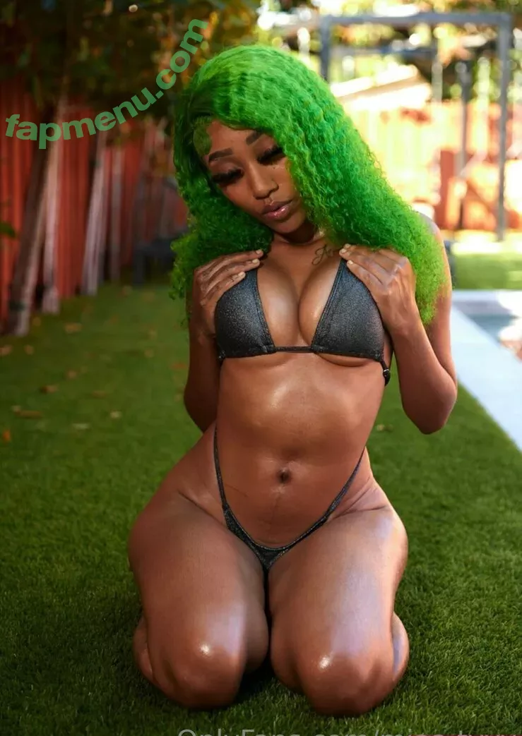 miaa.tvvv nude photo #0003 (miaa033 / miaaaxmarr)
