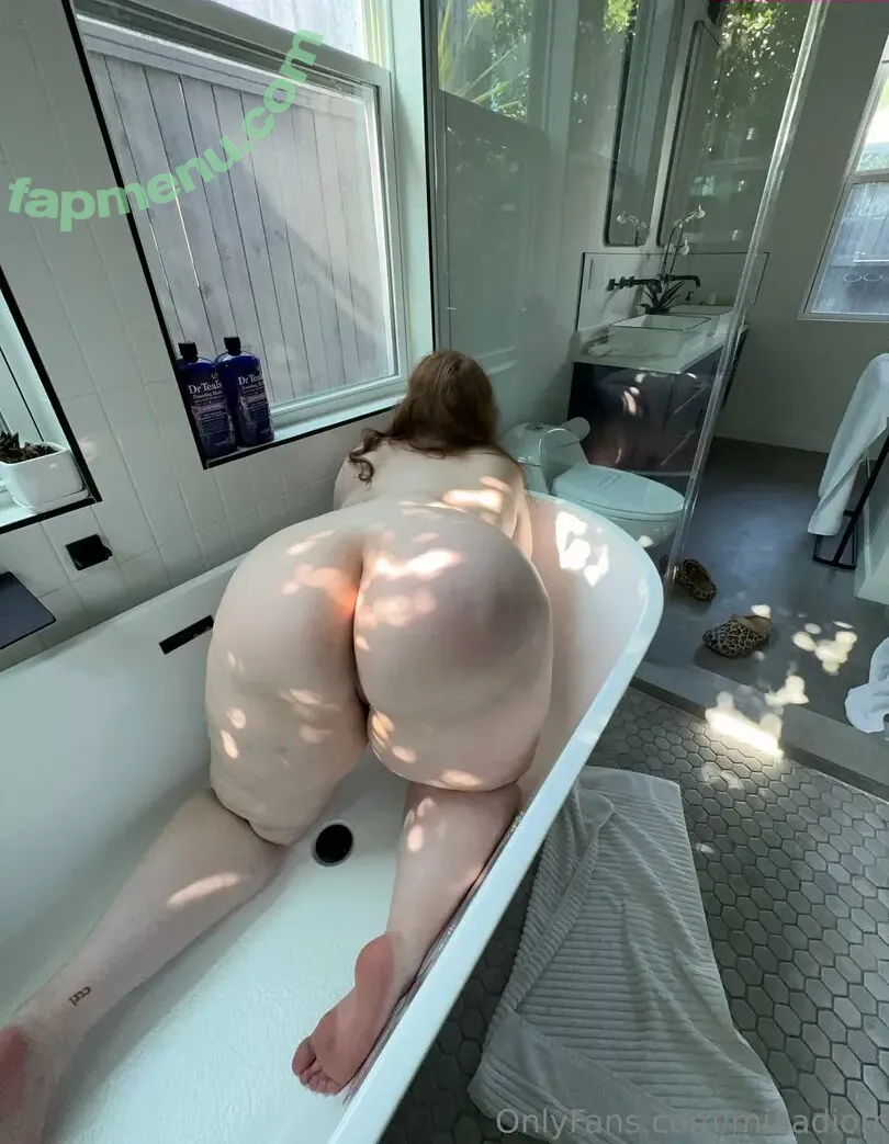 miaadiorr nude photo #0013 (miaadiorr)