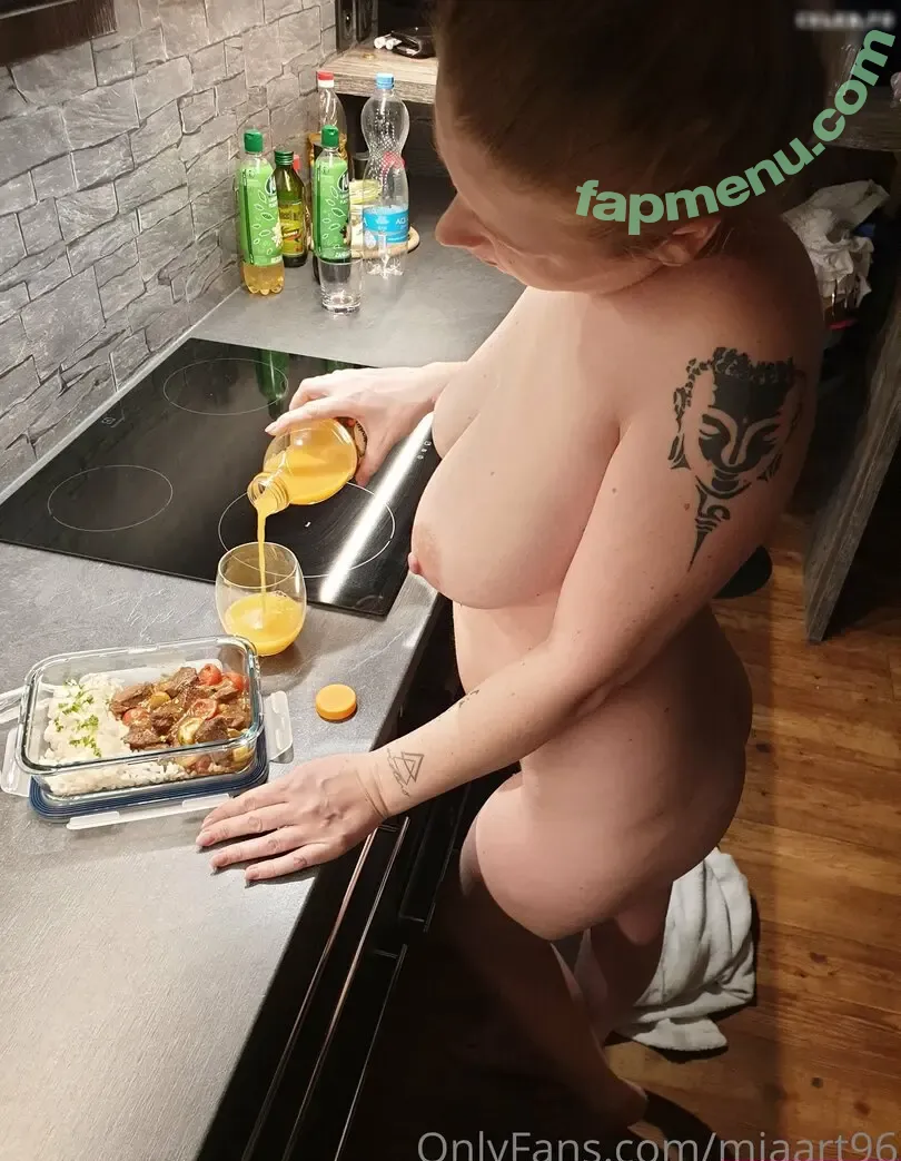 Miaart96 nude photo #0071 (mia4you4fun / miawild10 / ygfoot)