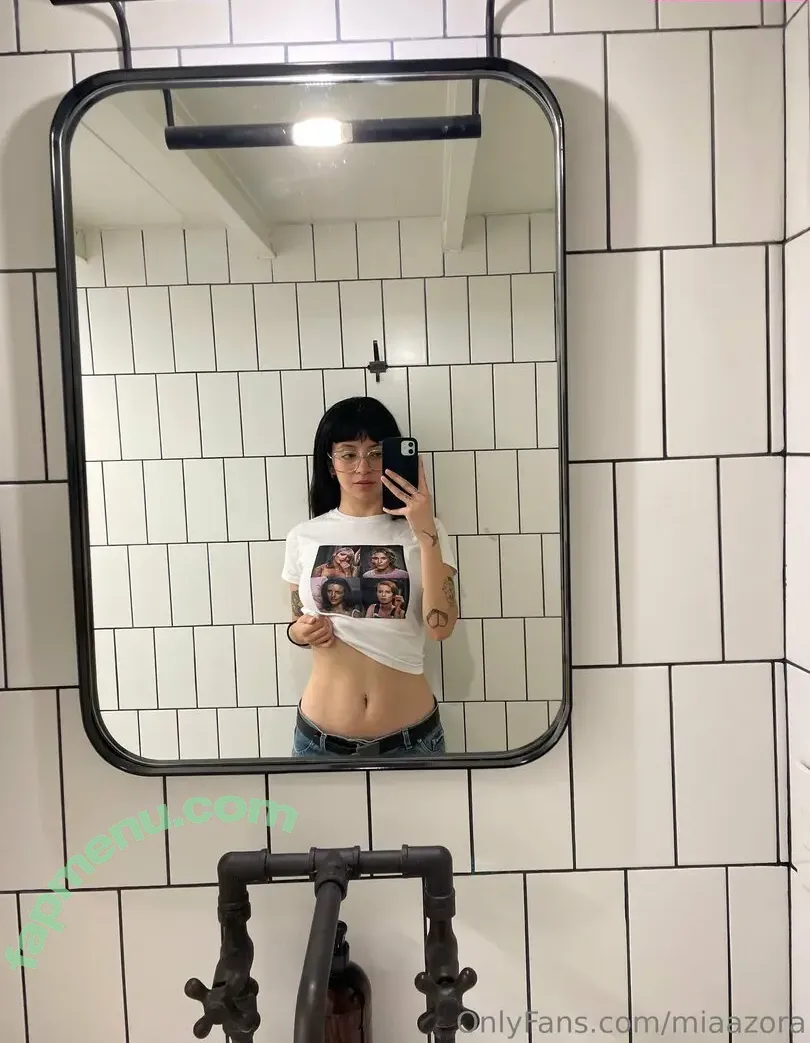 miaazora nude photo #0011 (mia.adoraa)