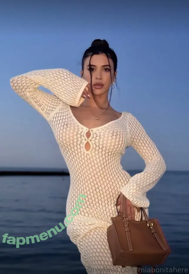 miabonitahere nude photo #0043 (bella_love_fit / hot_monicaa / skvortsova_hanna_pro / vikabugattii)