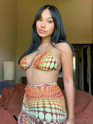 miabootyfree / mia_booty nude photo #0445
